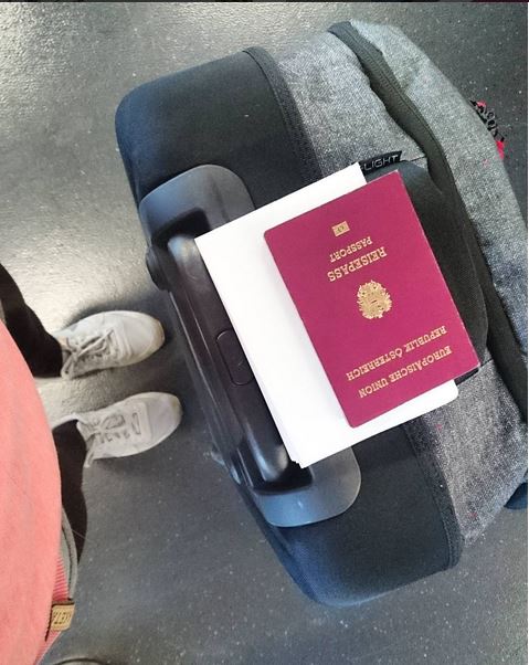 Suitcase Passport malindkate